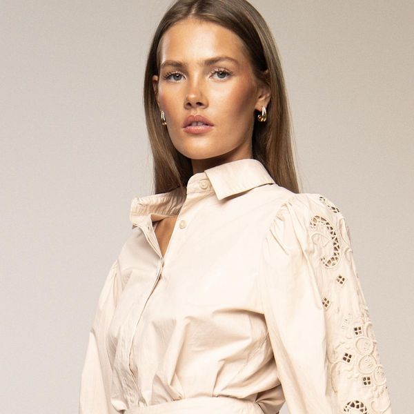 Hovedbilde MISSMAYA Amy Embroidered Shirt Golden Beige