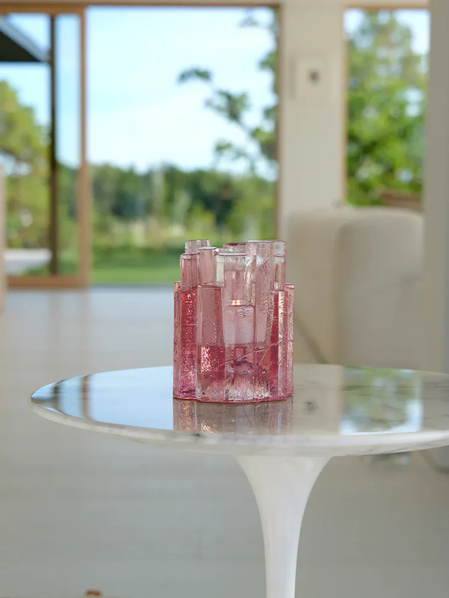 Skogsberg and Smart Hurricane Lamp Rock Rosé