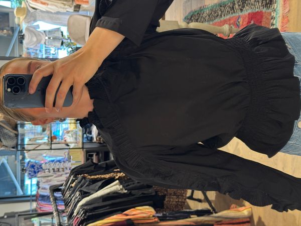 Hovedbilde Co’couture Sanna Ruffle Smock Blouse Black 