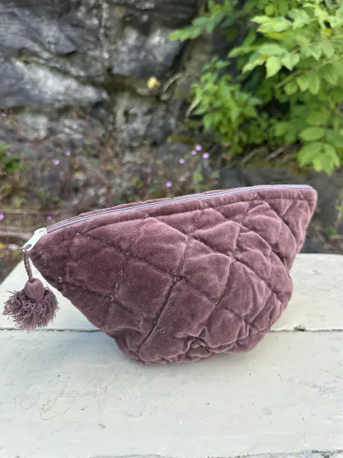 Hovedbilde Anouska Sminkepung Velour Dark Chocolate