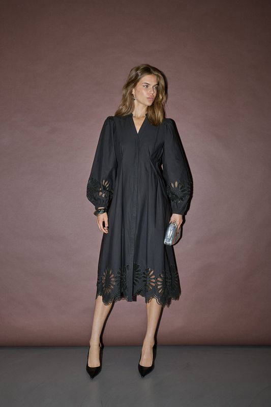  Cocouture Melise Embroidery Dress Black 